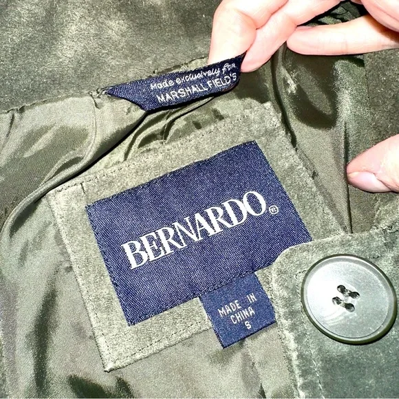 Vintage Y2K Sz Small Women's Olive Green Suede Leather Jacket Button Up Bernardo - Picture 12 of 12